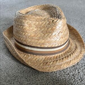 Stylish Straw Fedora Hat with Brown Band